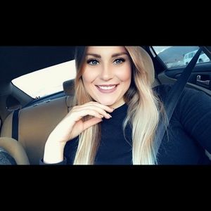 Meet your Posher, Breeann